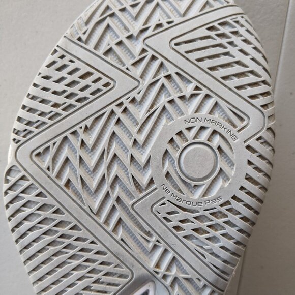 Asics Men's Gel sneakers, like new, only worn once, removeable insoles - Picture 7 of 13